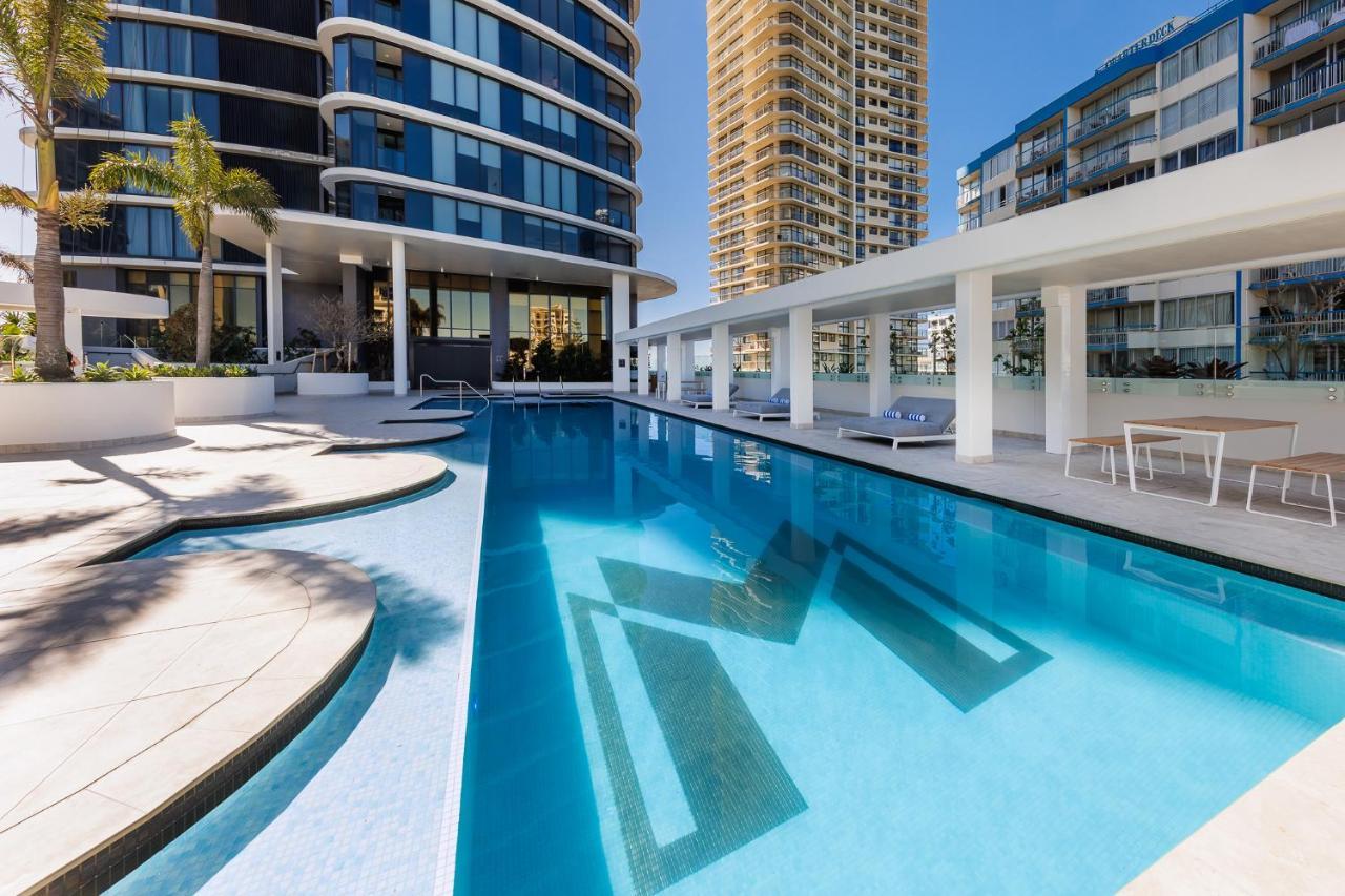 Meriton Suites Surfers Paradise Голд-Кост Экстерьер фото